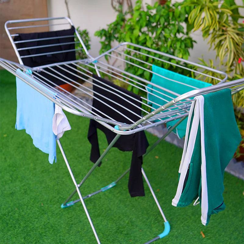 4 Wings Light: Flower Style Clothes Dryer Stand by Auctor store