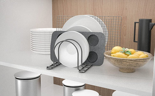 Metal plate stand by Metallics Home